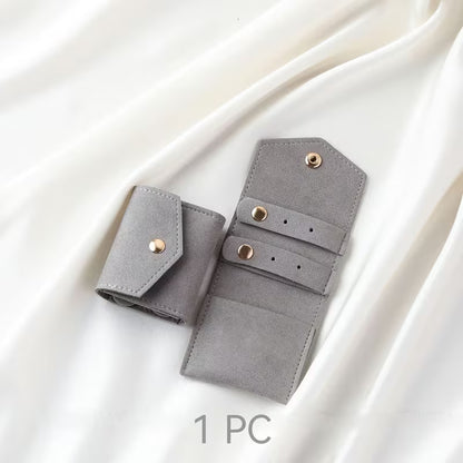 Soft and Portable Jewelry Roll