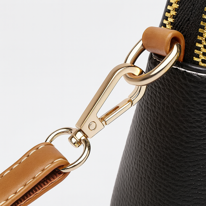 Catriona | Minimalistische schoudertas in schelpvorm